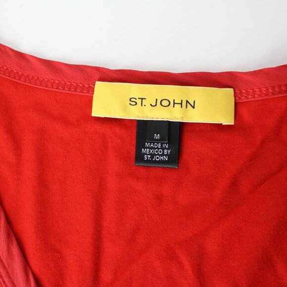 ST. JOHN women's red V-neck t-shirt top sz M soft stretch knit silk trim & hem - Picture 5 of 7